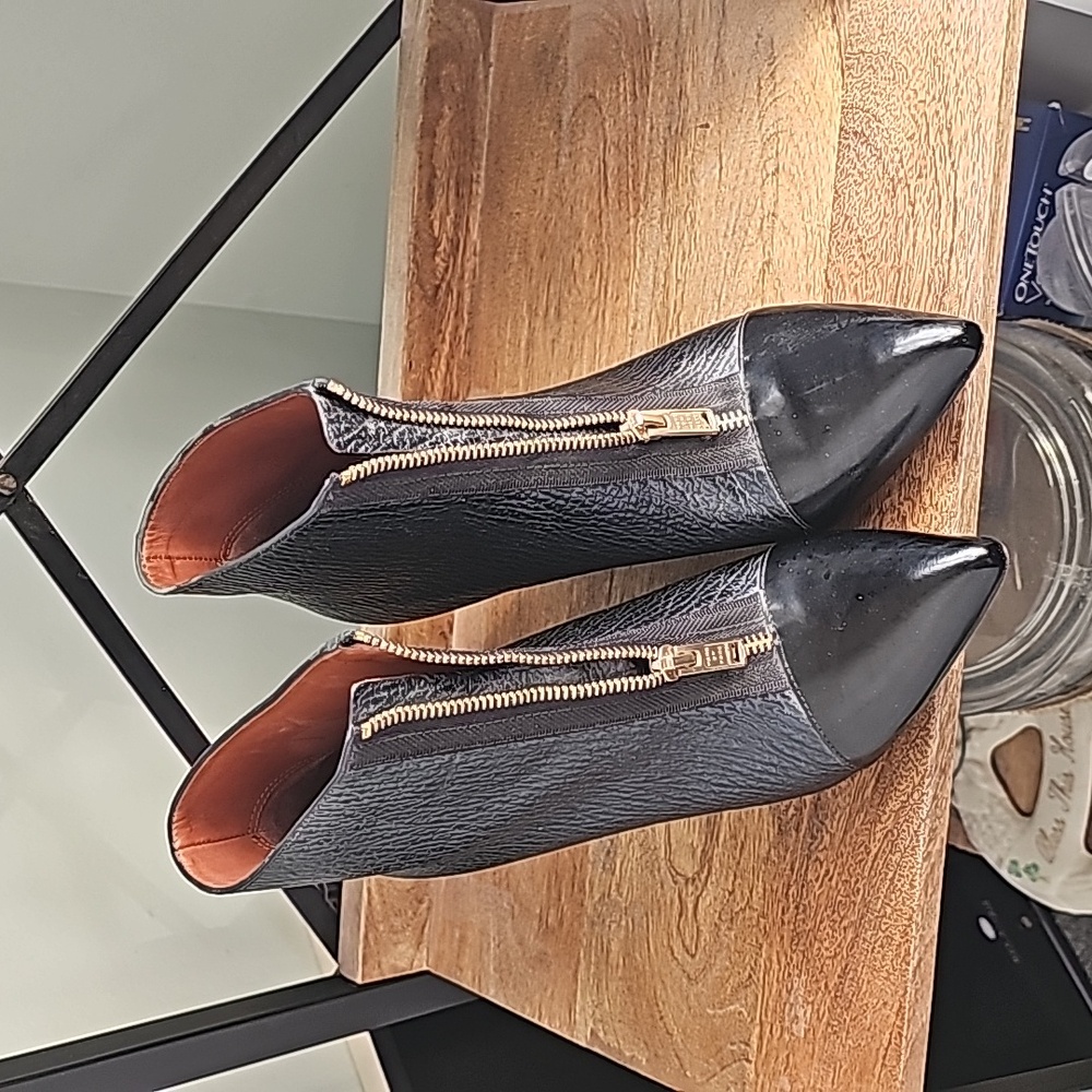 Marc Jacobs wedge booties